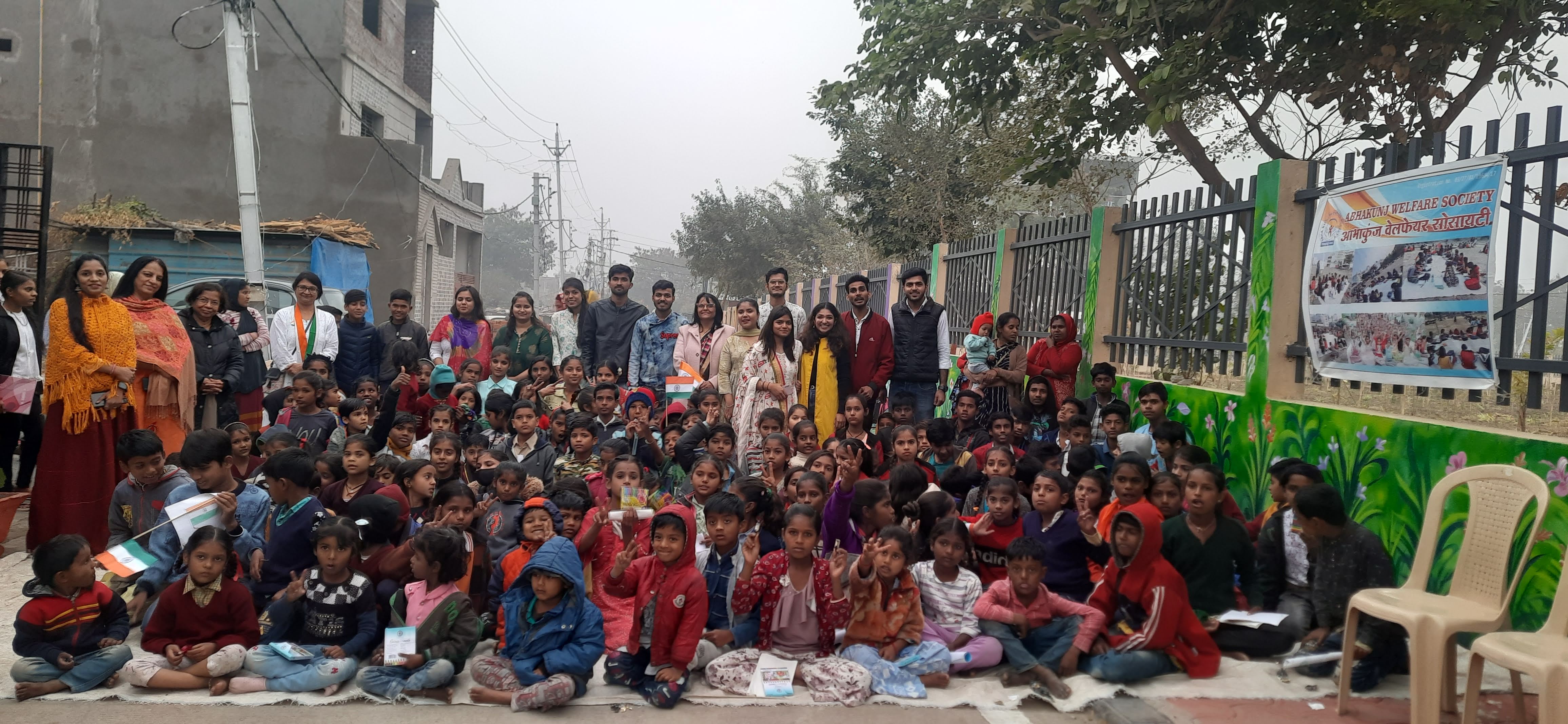 Abhakunj Center